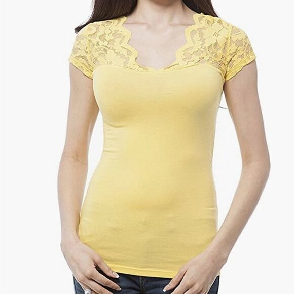 🔸️Ambiance Apparel Canary Yellow Lacy Cap Sleeve Top Medium - Picture 1 of 7